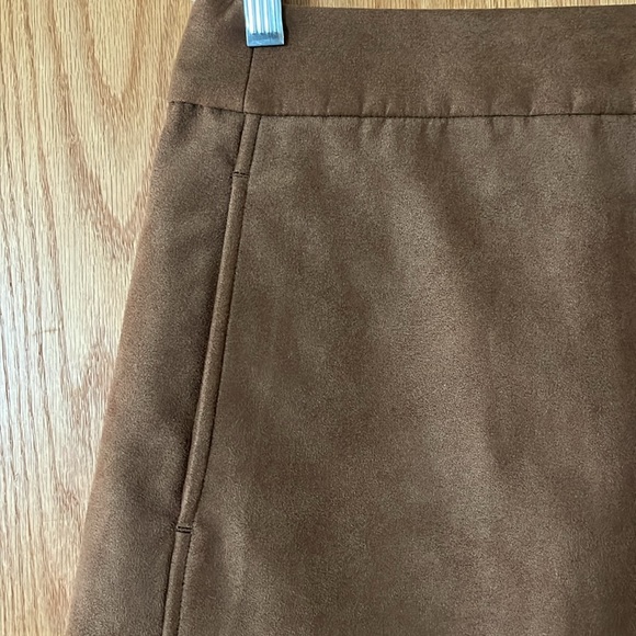 J Crew Factory Faux-suede mini skirt - Picture 2 of 4